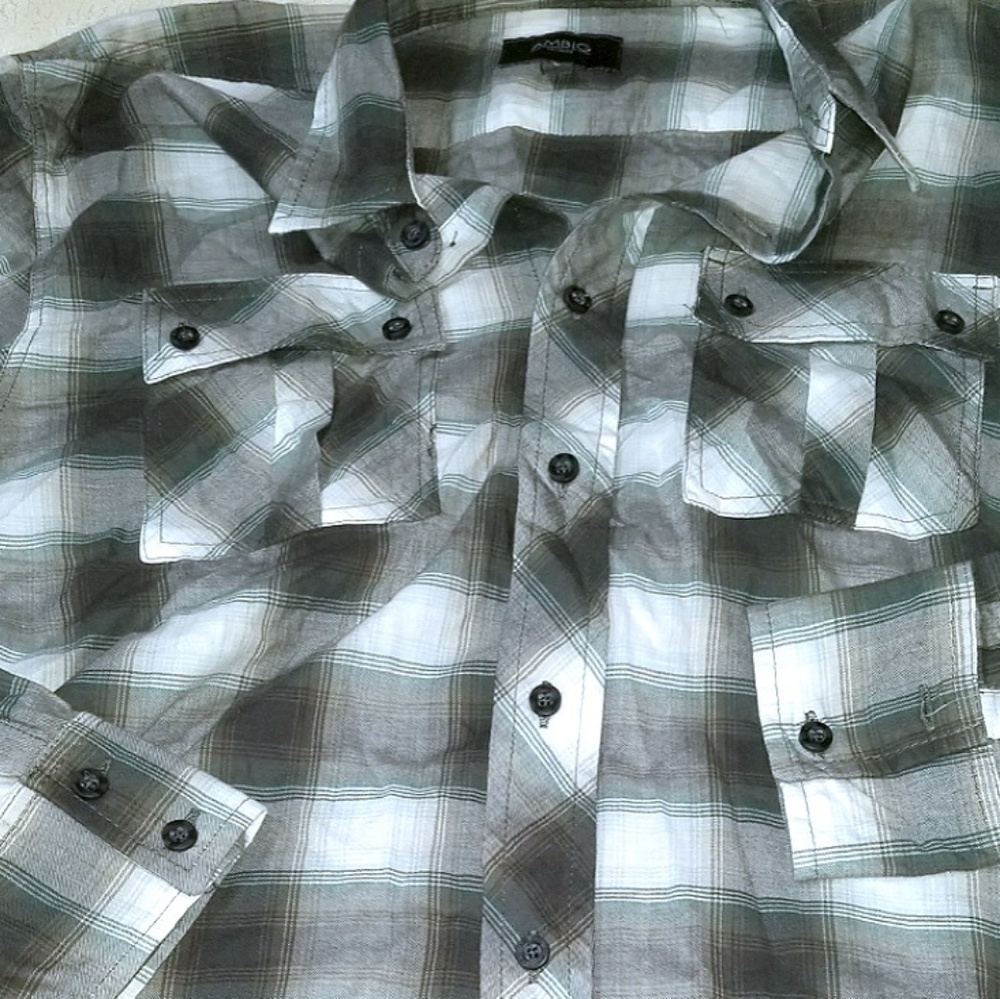 AmBig Men's Button-down Collared Plaid Shirt NWOT - Picture 5 of 6